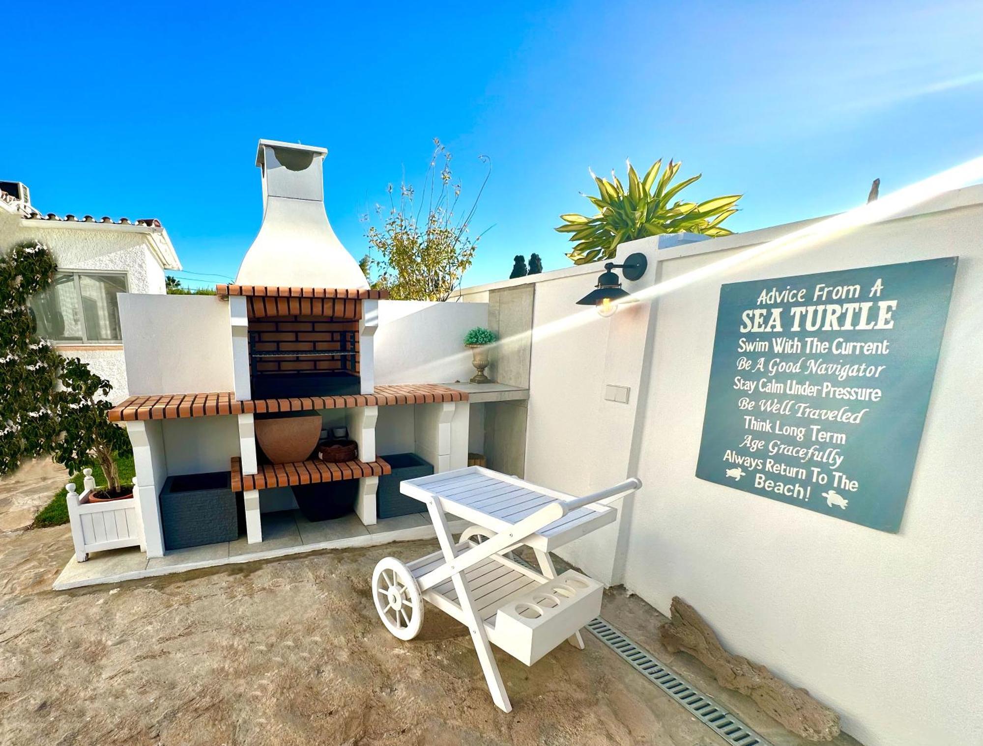 Villa Casacara Marbella Beachside Costabella -Spain Экстерьер фото