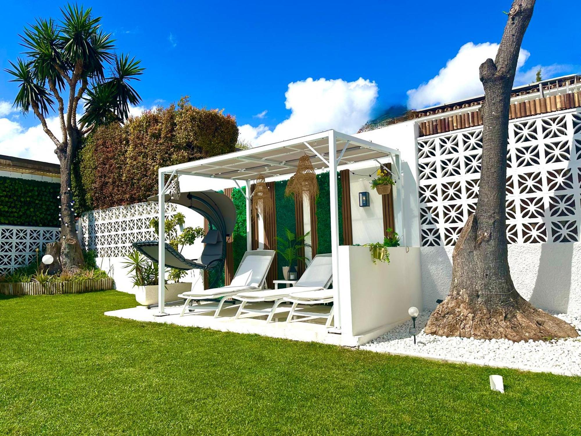 Villa Casacara Marbella Beachside Costabella -Spain Экстерьер фото