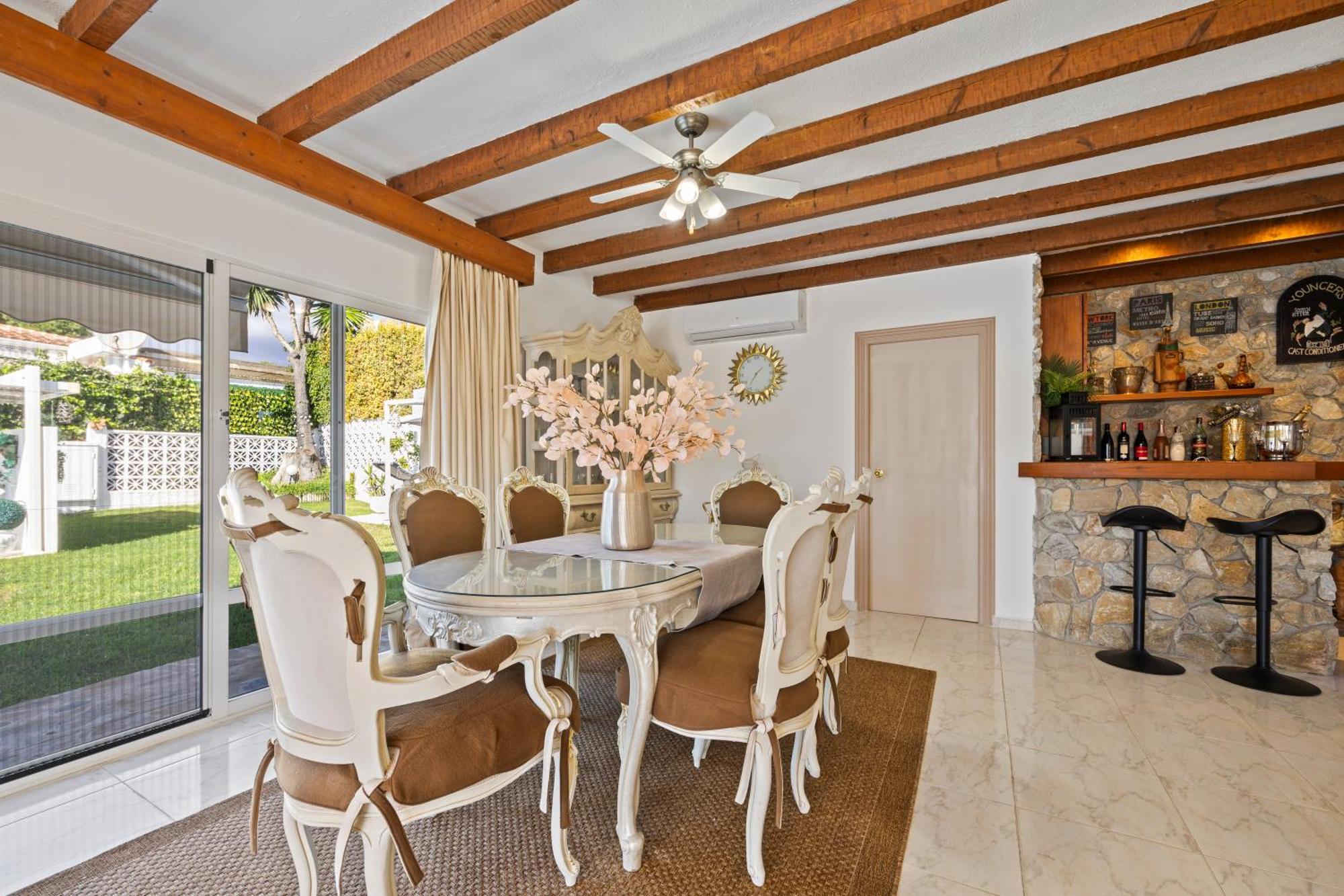 Villa Casacara Marbella Beachside Costabella -Spain Экстерьер фото