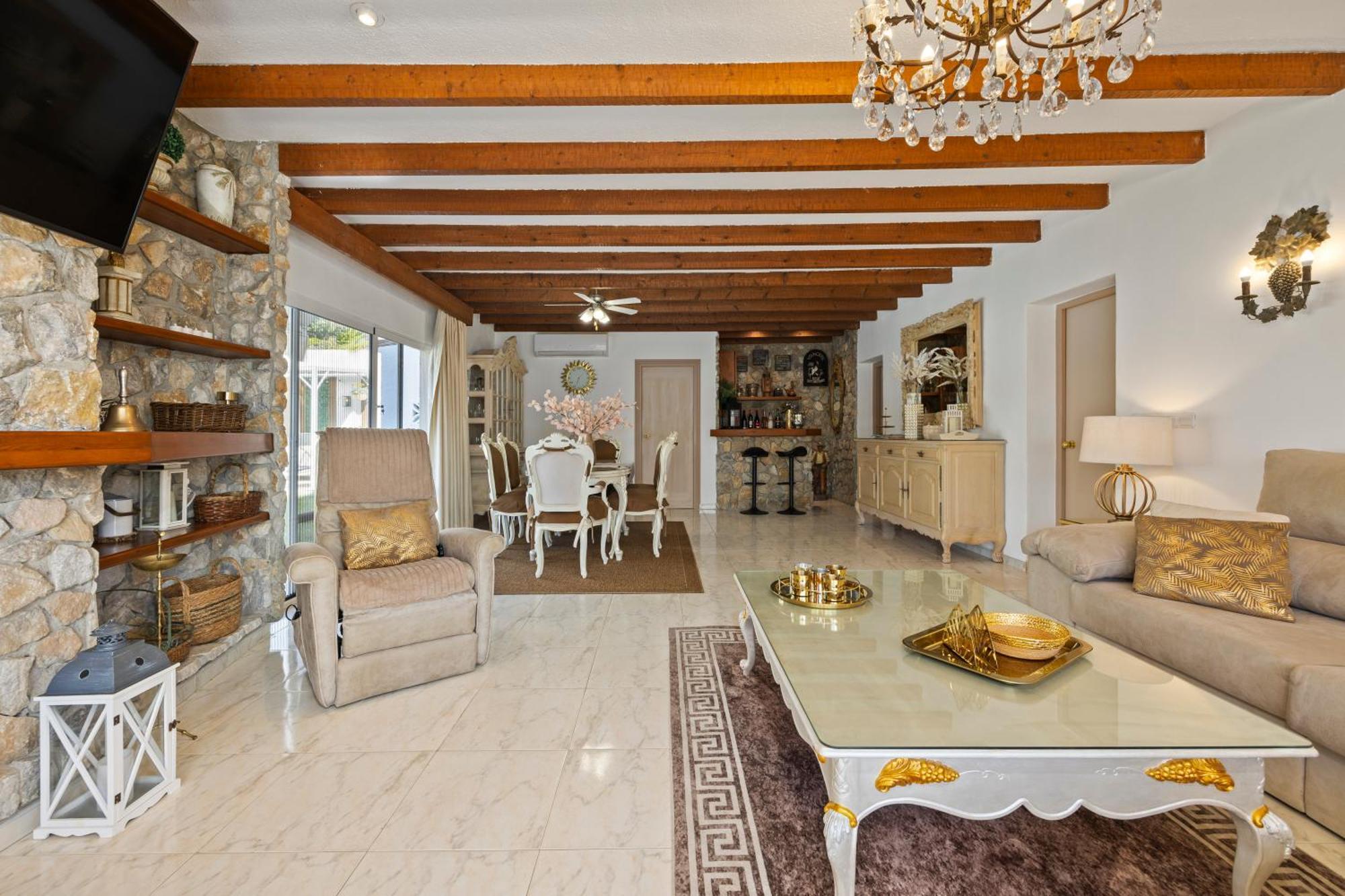 Villa Casacara Marbella Beachside Costabella -Spain Экстерьер фото