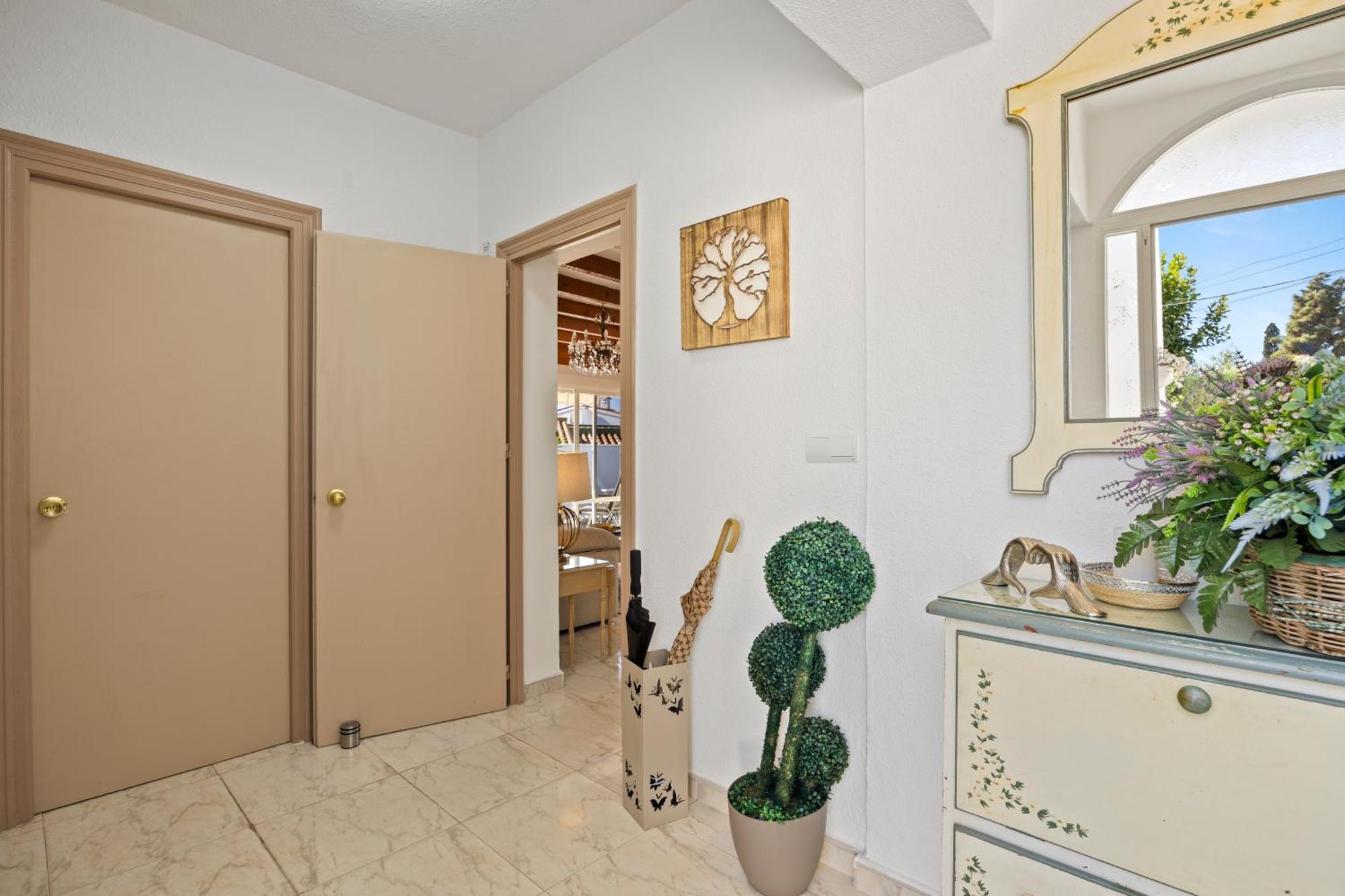 Villa Casacara Marbella Beachside Costabella -Spain Экстерьер фото