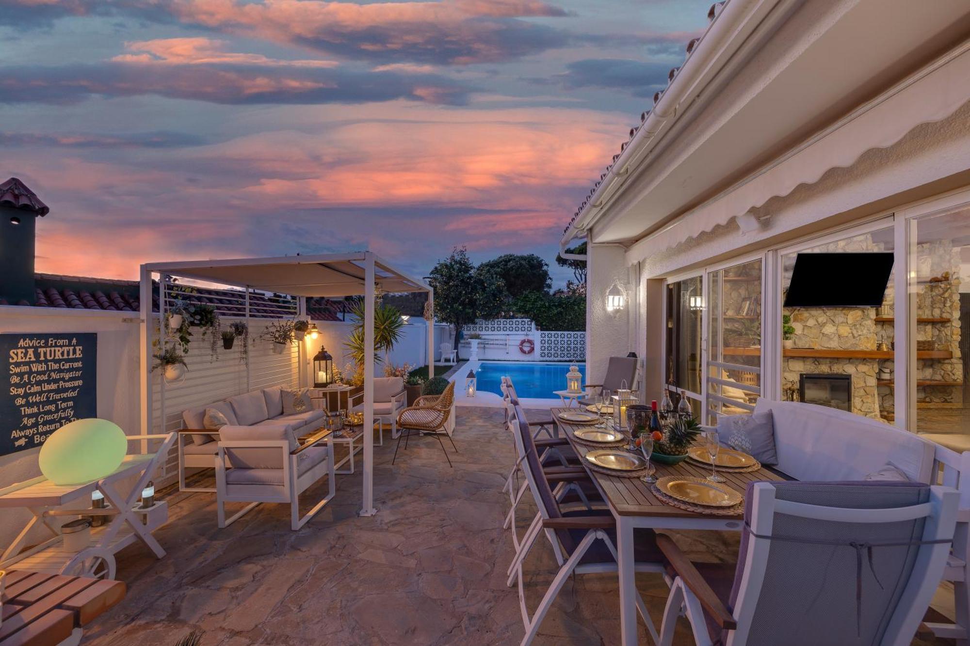 Villa Casacara Marbella Beachside Costabella -Spain Экстерьер фото